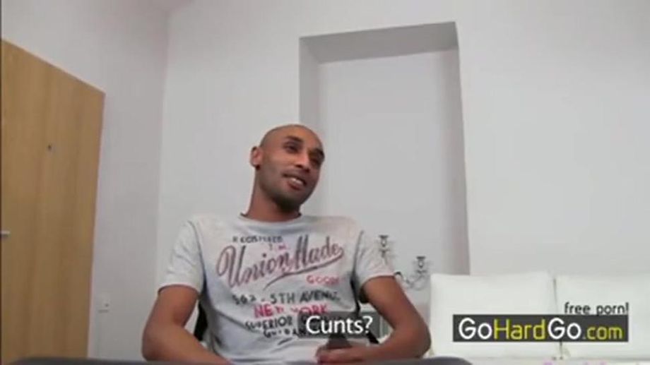 Una jefa sexy quiere que te la follen duro