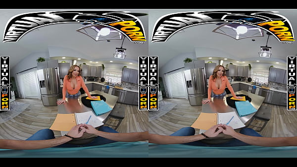 Madrastra Ryan Ryans adora un coño muy limpio